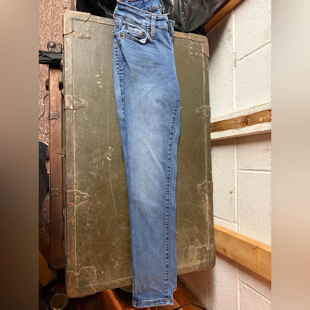 Aeropostale Low Rise Jeggings
